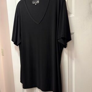 C&C California Black V-Neck Women's Tee